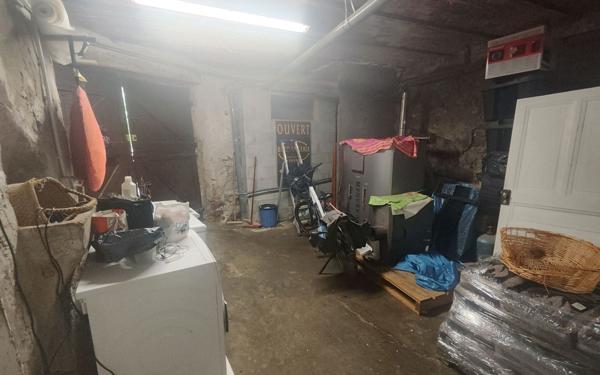 Maison à vendre    5 pièces •  Peyruis