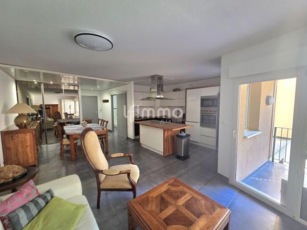 Grand 2 pièces de 60 m² avec balcon
