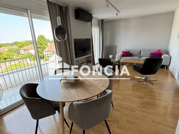 Location Appartement meublé 4 pièces 77.53 m² - Lons 64140