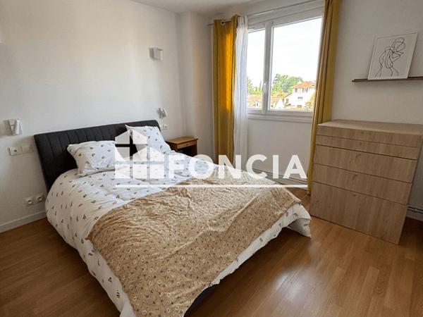 Location Appartement meublé 4 pièces 77.53 m² - Lons 64140