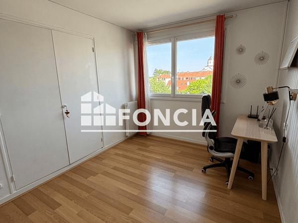 Location Appartement meublé 4 pièces 77.53 m² - Lons 64140