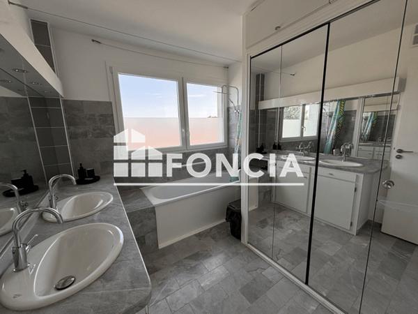 Location Appartement meublé 4 pièces 77.53 m² - Lons 64140