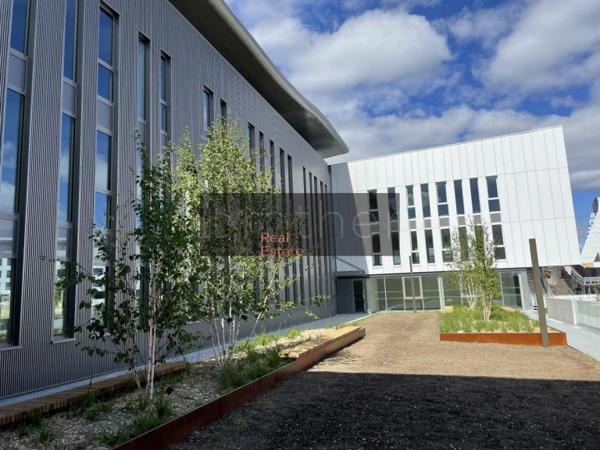 Bureau de 2956 m² à louer à Bordeaux Ouest-Merignac