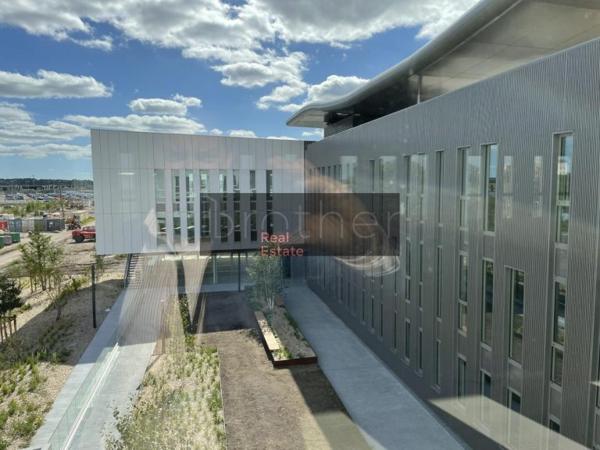 Bureau de 2956 m² à louer à Bordeaux Ouest-Merignac