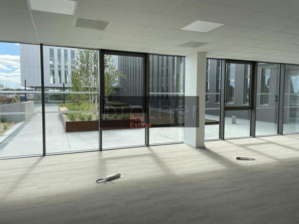 Bureau de 2956 m² à louer à Bordeaux Ouest-Merignac