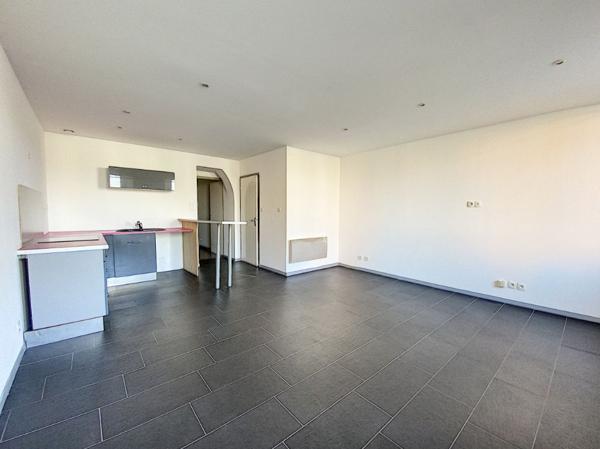 Appartement 3 pièces actuellement loué à 10 minutes de Montauban