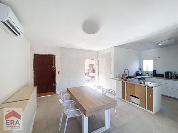 A VENDRE MARSEILLE 13013 ST MITRES MAISON T4 JARDIN TERRAIN PARKINGS PISCINABLE