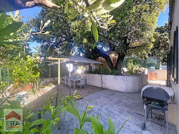 A VENDRE MARSEILLE 13013 ST MITRES MAISON T4 JARDIN TERRAIN PARKINGS PISCINABLE