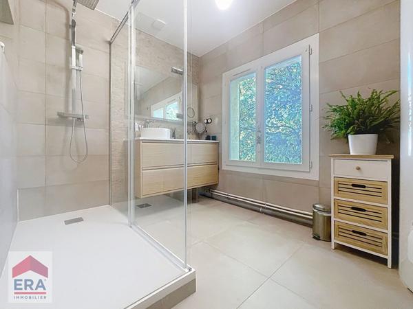 A VENDRE MARSEILLE 13013 ST MITRES MAISON T4 JARDIN TERRAIN PARKINGS PISCINABLE