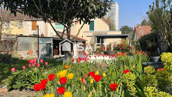 Maison de ville renovée avec un grand jardin