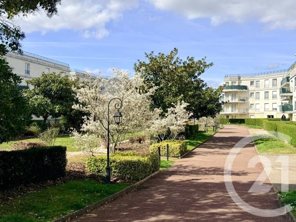 Appartement F2 à vendre  2 pièces - 43,40 m 2   CHESSY  - 77