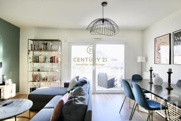Appartement F2 à vendre  2 pièces - 43,40 m 2   CHESSY  - 77