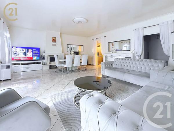 Maison à vendre  4 pièces - 132,71 m 2   BONDY  - 93