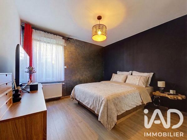 Appartement à vendre 4 pièces 93 m² Saint-Julien-en-Genevois