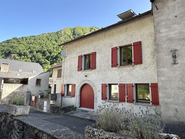 Cette-Eygun (64490) Magnifique restauration en vallée d'Aspe