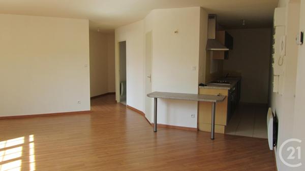 Appartement F4 à vendre  4 pièces - 93,31 m2 MIRECOURT - 88