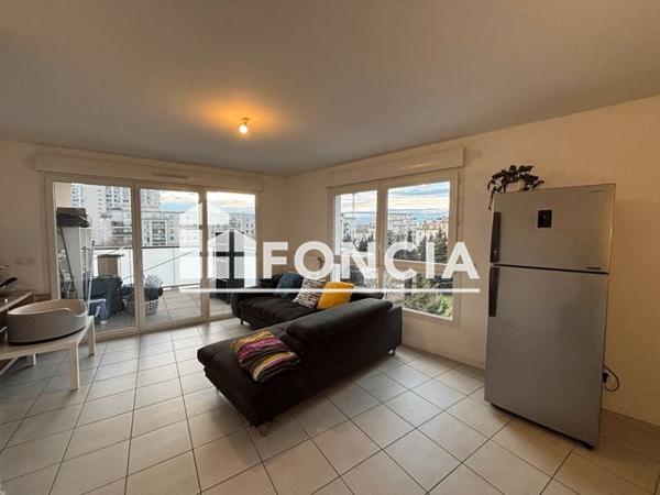 Location Appartement 2 pièces 47.41 m² - 90, AVENUE GENERAL FRERE Lyon 69008