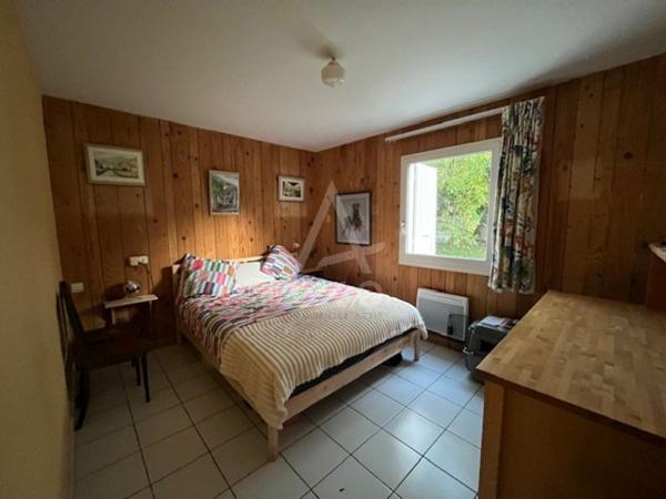 Ensemble de 2 maisons terrain et piscine