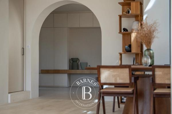 Roussillon, Maison 4 Chambres -  225 m² à vendre
