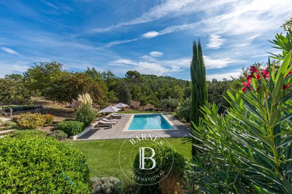 Roussillon, Maison 4 Chambres -  225 m² à vendre