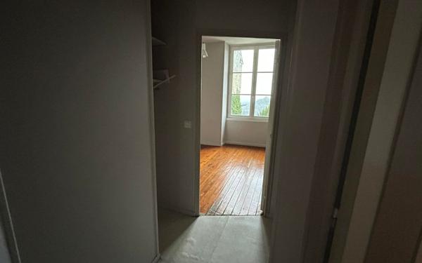 Appartement à louer    3 pièces •  Laon