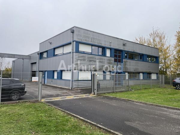 Bureaux à louer en zone franche à Maubeuge avec espaces équipés