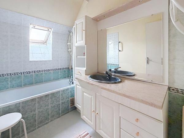 Maison 5 pièces – 108 m² environ à Rennes (ref : 41166)