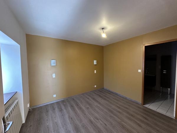 Vente Maison90 m² - 4 Pièces - CALMONT (12450)