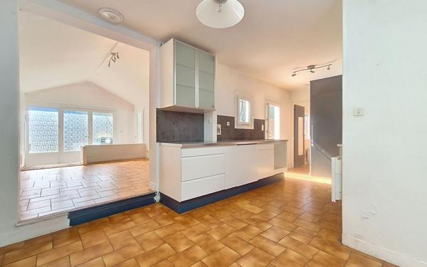 Maison à vendre    2 pièces •  Le Cannet