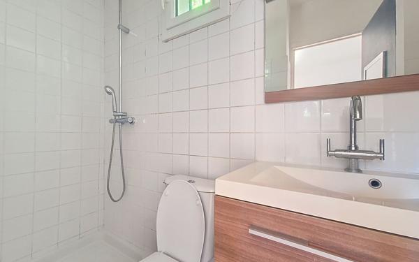 Maison à vendre    2 pièces •  Le Cannet