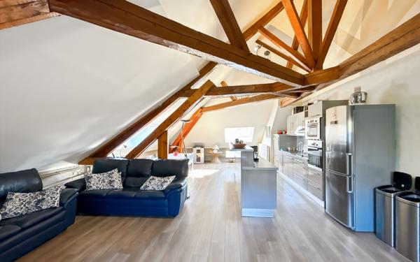 Maison à vendre    21 pièces • 625 m2 Outreau