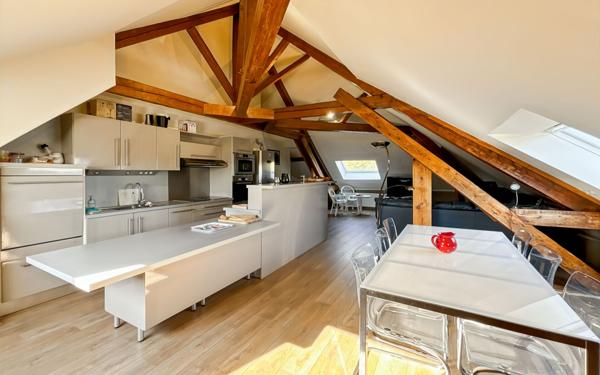 Maison à vendre    21 pièces • 625 m2 Outreau