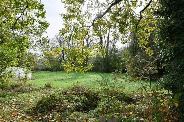 Maison familiale avec grand jardin