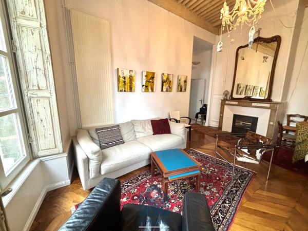 Triplex avec garage