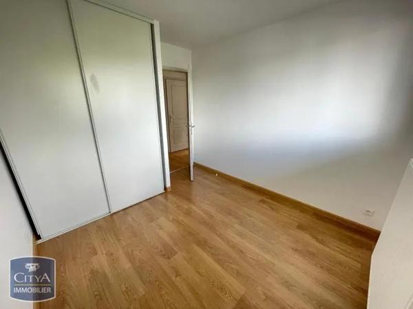 Appartement à louer 4 pièces 82.34m²