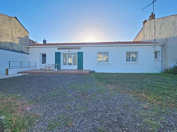 Maison Lucon plain pied 4 chambres garage