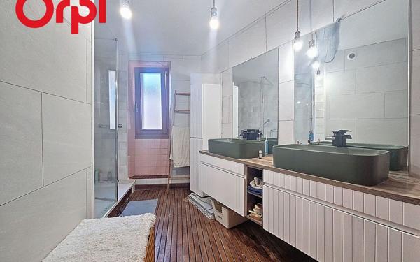 Maison à vendre    4 pièces • 94 m2 La Seyne-sur-Mer