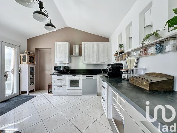 Maison à vendre 5 pièces 135 m² Cambes