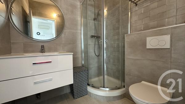 Maison à vendre  12 pièces - 237 m2 SALIN DE GIRAUD - 13