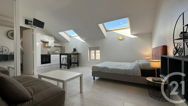 Maison à vendre  12 pièces - 237 m2 SALIN DE GIRAUD - 13