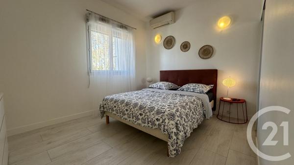 Maison à vendre  12 pièces - 237 m2 SALIN DE GIRAUD - 13