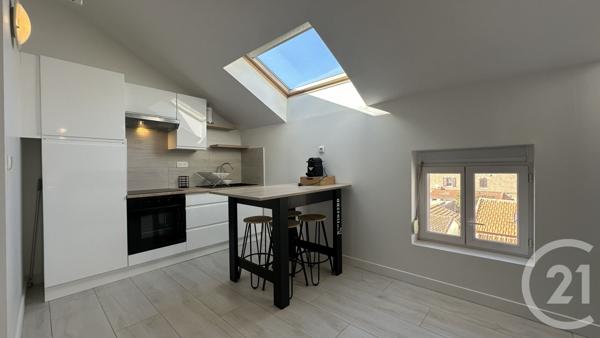 Maison à vendre  12 pièces - 237 m2 SALIN DE GIRAUD - 13