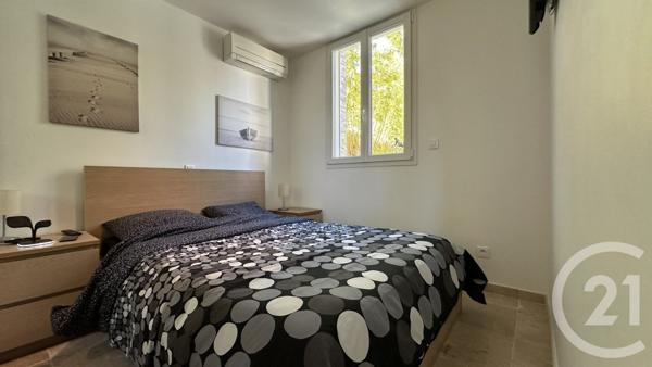 Maison à vendre  12 pièces - 237 m2 SALIN DE GIRAUD - 13