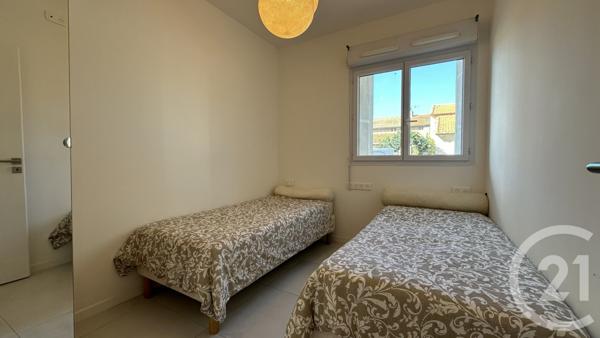 Maison à vendre  12 pièces - 237 m2 SALIN DE GIRAUD - 13