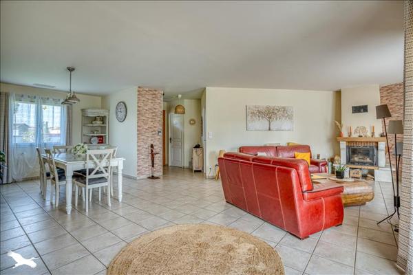 Maison à vendre |  Sainte-Bazeille |  5 pièces | 112 m²