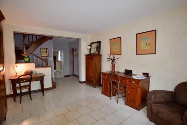 Albinque, maison de charme, 4 chambres, garage, jardin