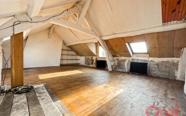 Appartement à vendre    3 pièces • 81 m2 Bagnolet