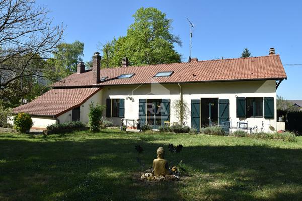 Maison NEAUPHLE LE CHATEAU