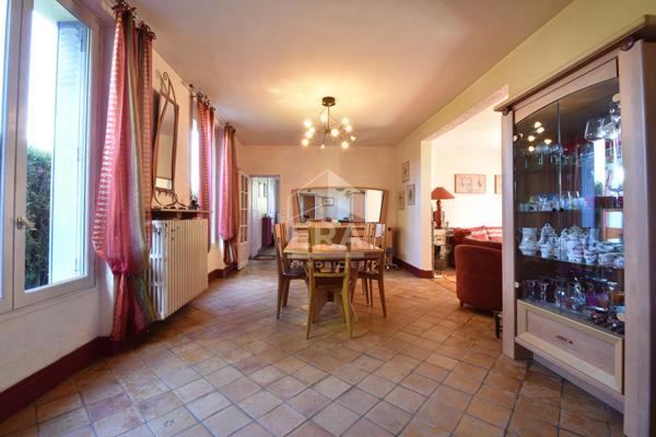 Maison NEAUPHLE LE CHATEAU