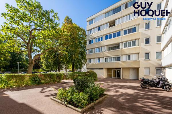 F4 TRAVERSANT - LOGGIA - ASCENSEUR